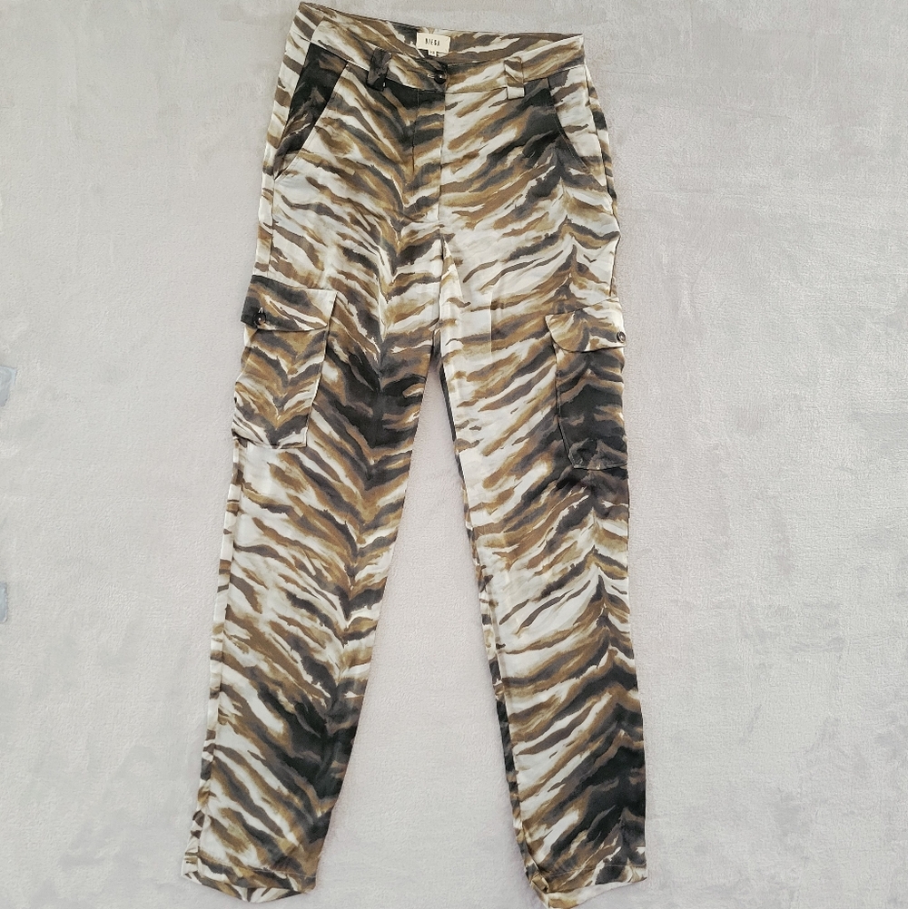Diega Patrelo Silky Tiger Print Camo Cargo‎ Pants XS